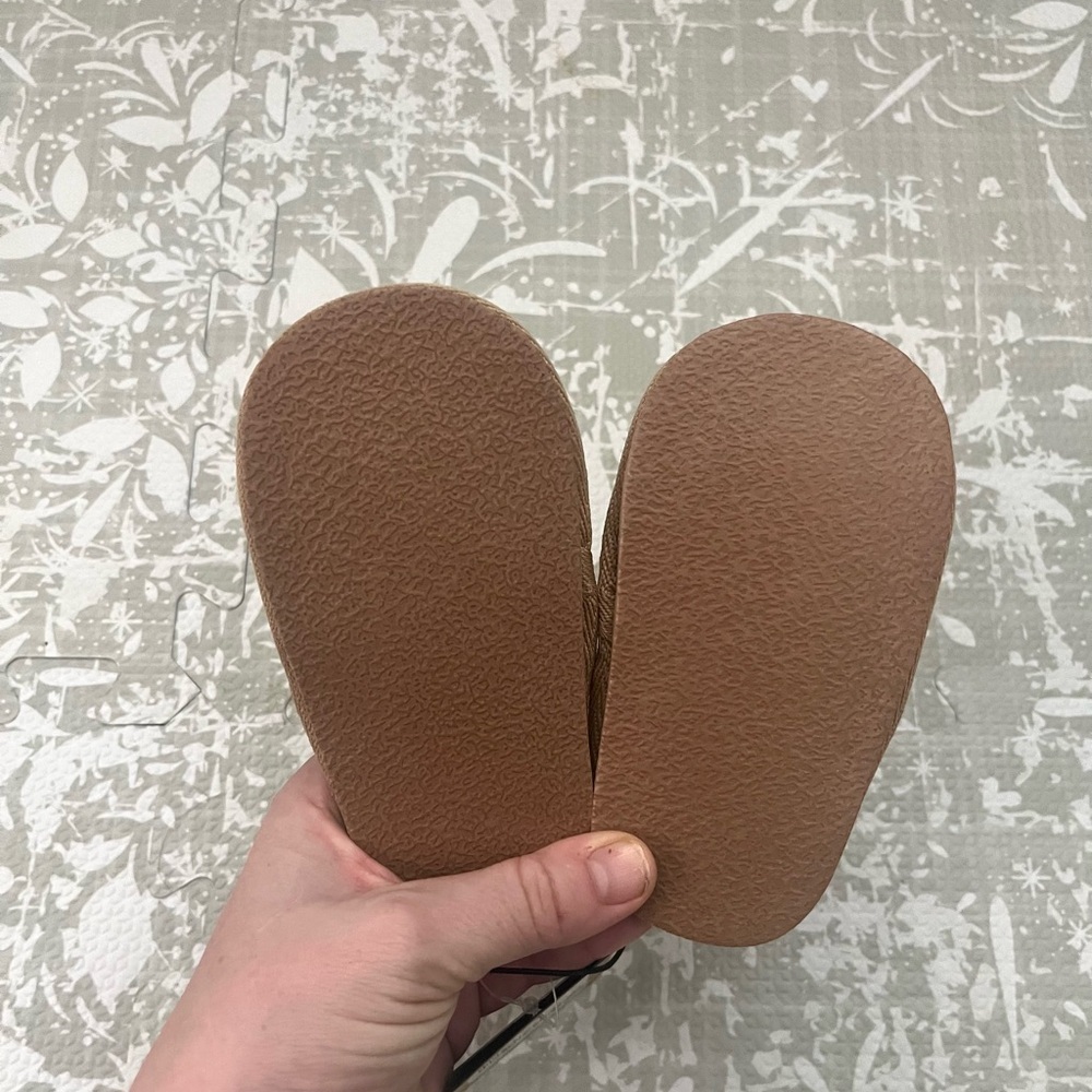 BearPaw Kids Tan Slippers with Cream Lining - Picture 2 of 4